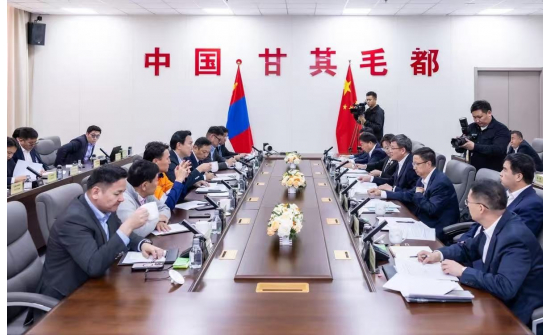 Монгол Улсын Тэргүүн Шадар сайд бөгөөд Эдийн засаг, хөгжлийн сайд Н.Учрал тэргүүтэй төлөөлөгчид Ганцмод боомтод ажиллаа.